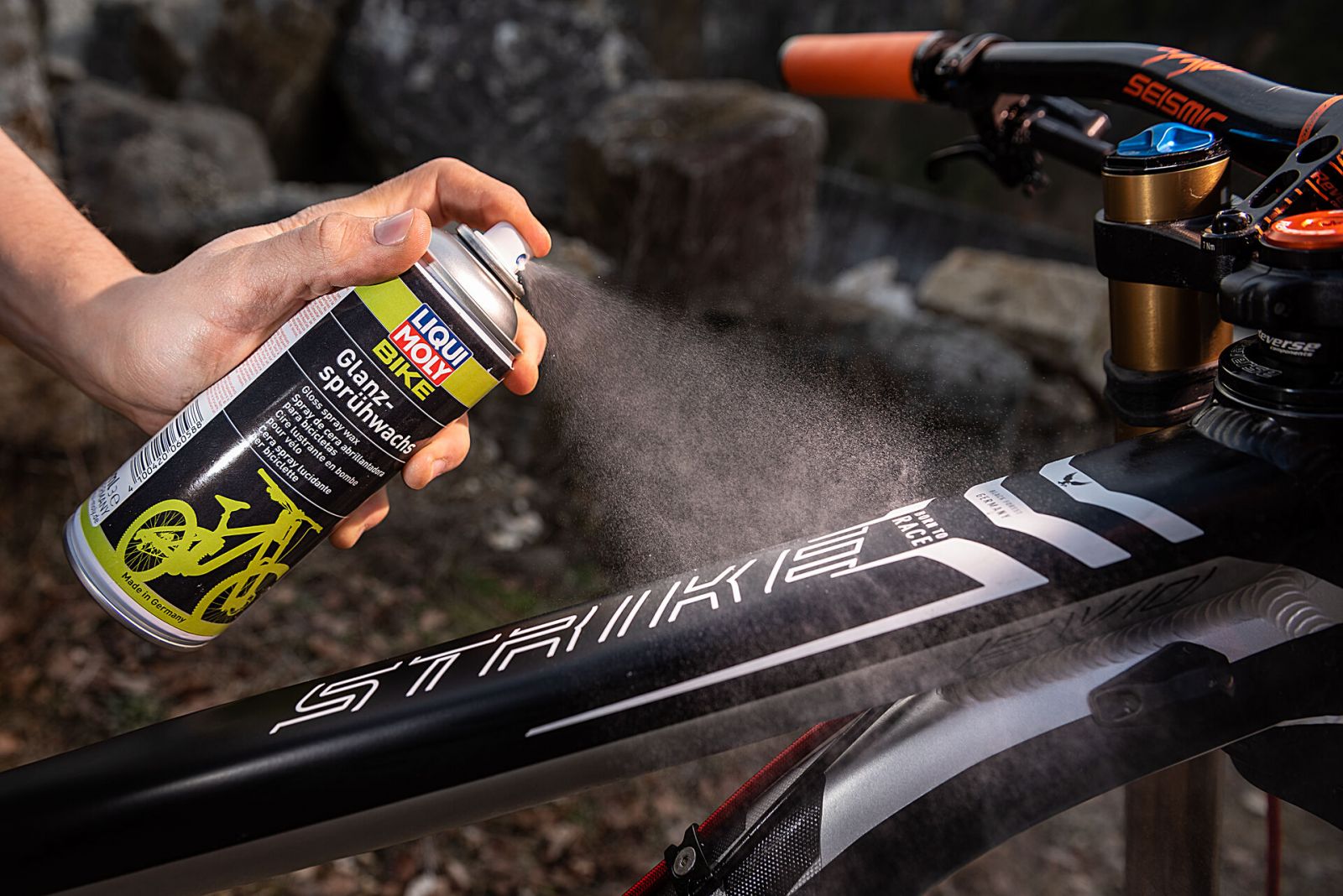 _ LIQUI MOLY Bike Glanz-Sprühwachs, 400ml