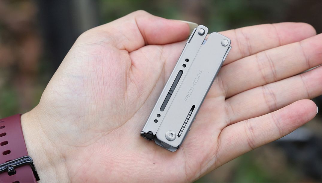 Roxon mini multitool - impresses with 13 well thought-out functions and handiness