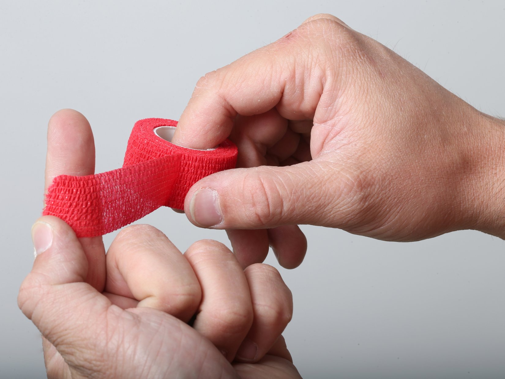 _ RF Care Fingerschutz selbsthaftend - 12 Rollen in einer Box
