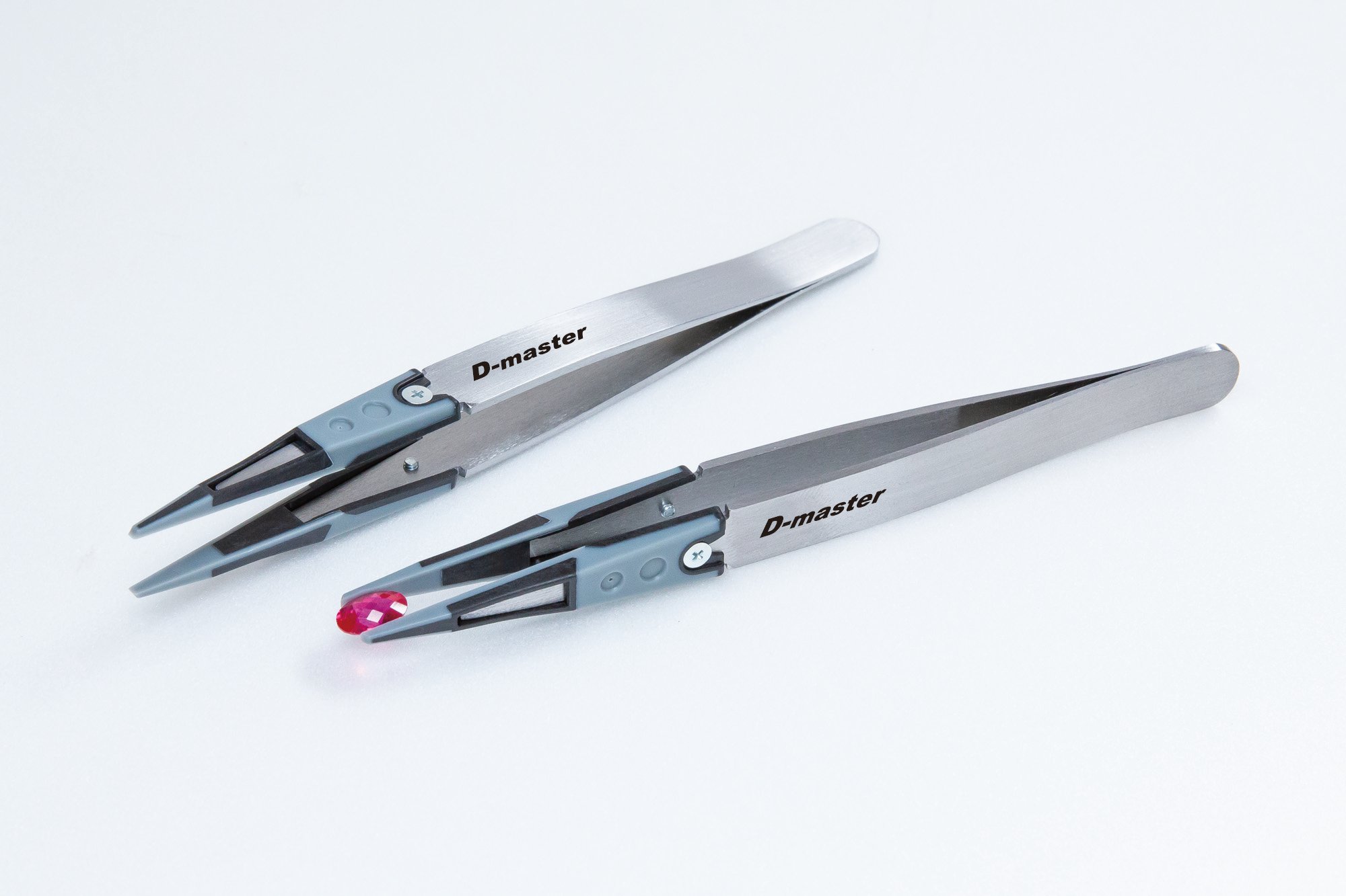 _ Dressing forceps with plastic tips
