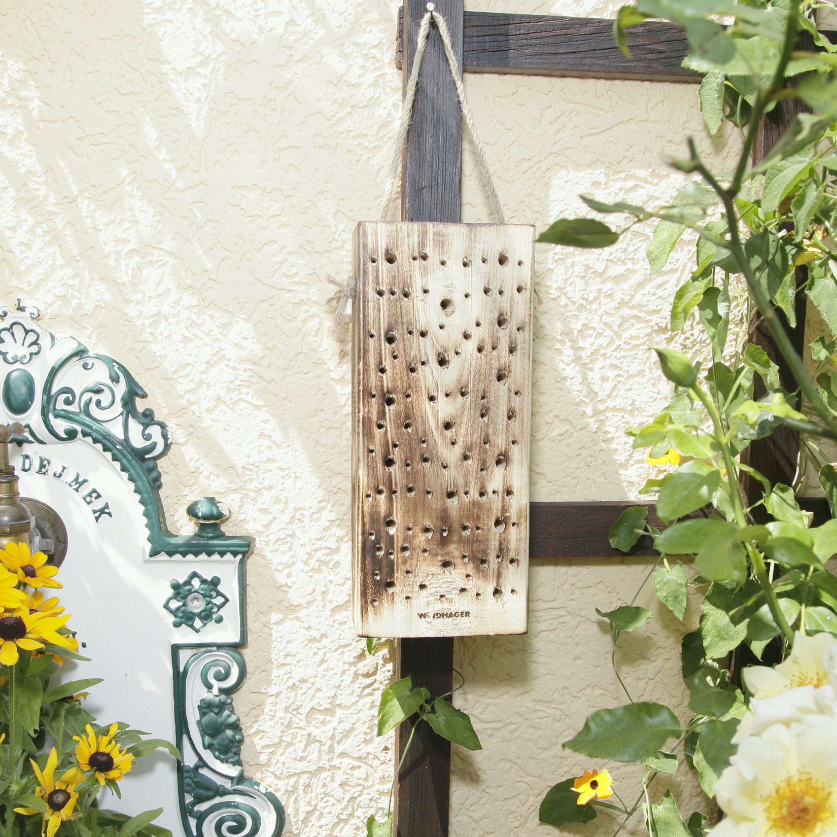 Waldbienennistholz - Nisthilfe für Bienen