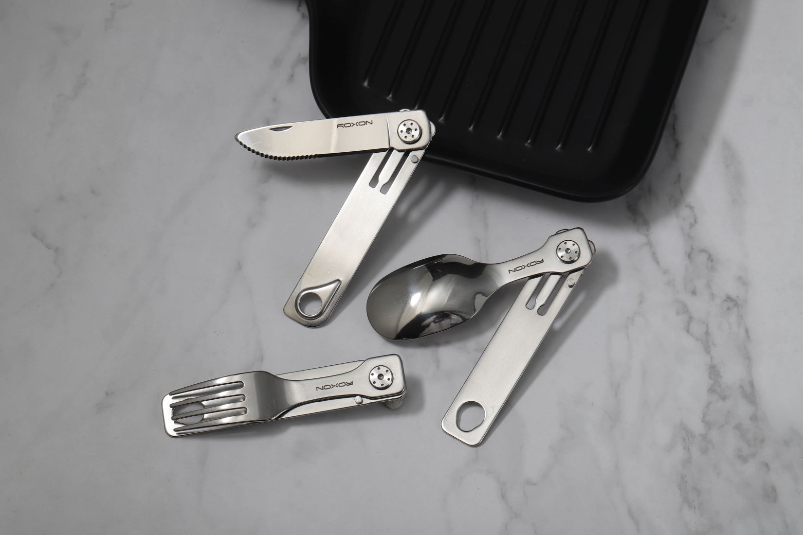 Foldable cutlery from Roxon - only 10cm long when folded