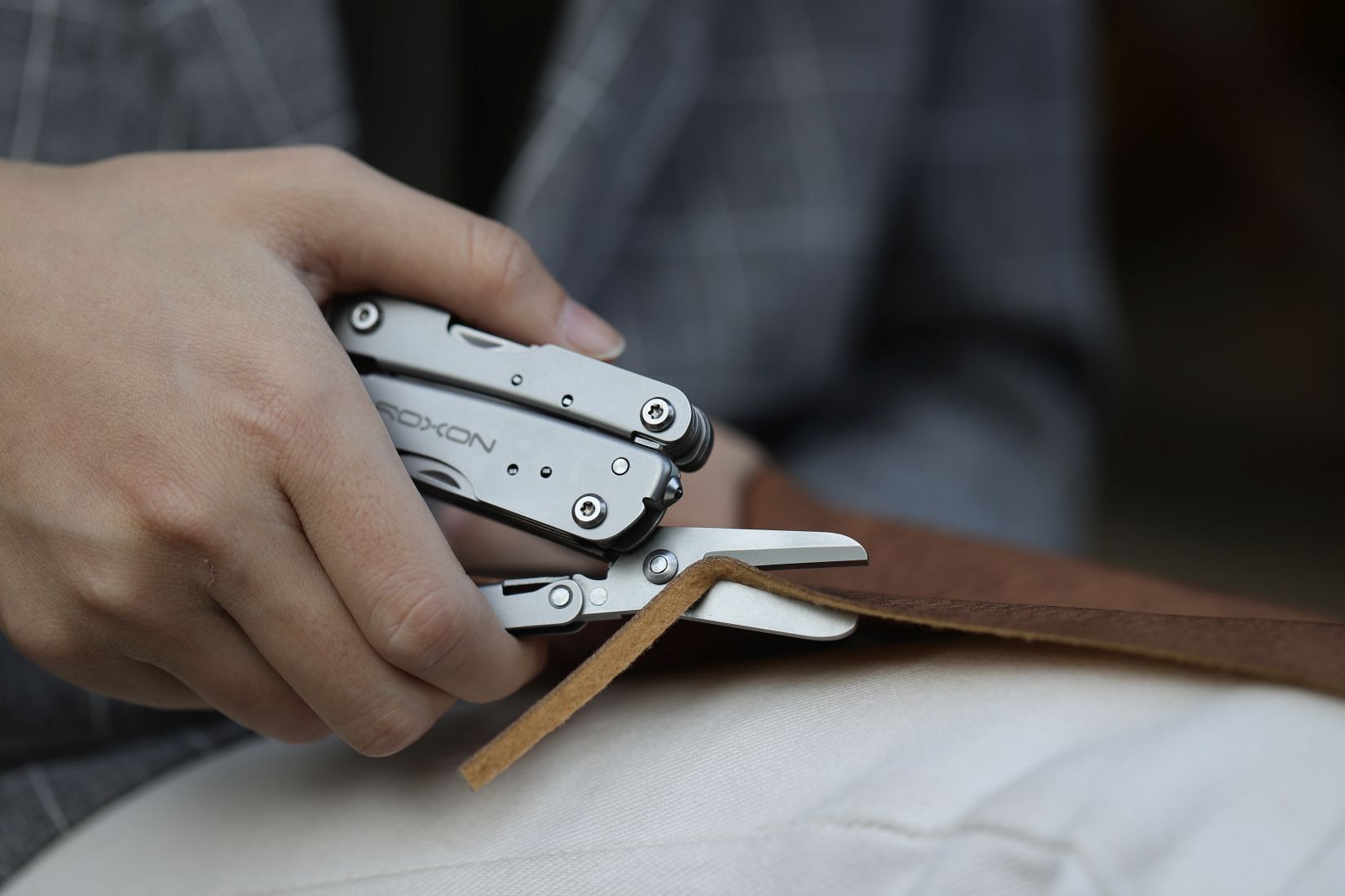 Roxon Multitool - impresses with 14 well thought-out functions and handiness