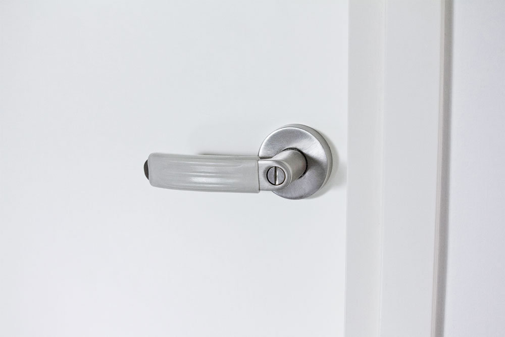 CLEVER THOUGHT: Door handle protection with light function for protection and safety, set of 4