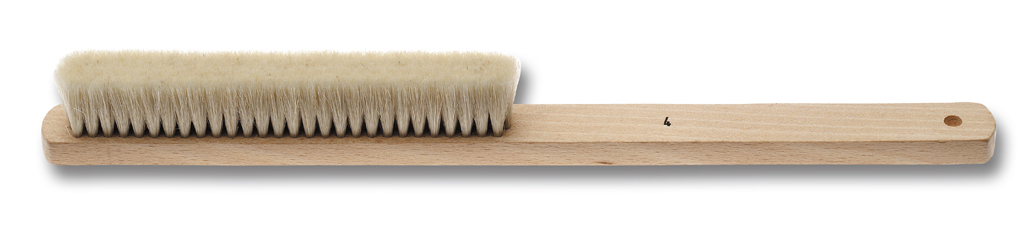 Hand brush no.4 with natural bristles, very soft