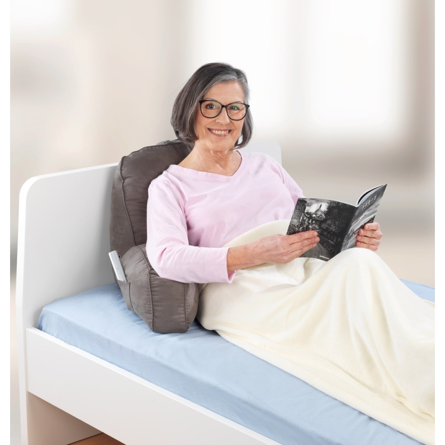Back cushions with armrests - with a high backrest for optimum support